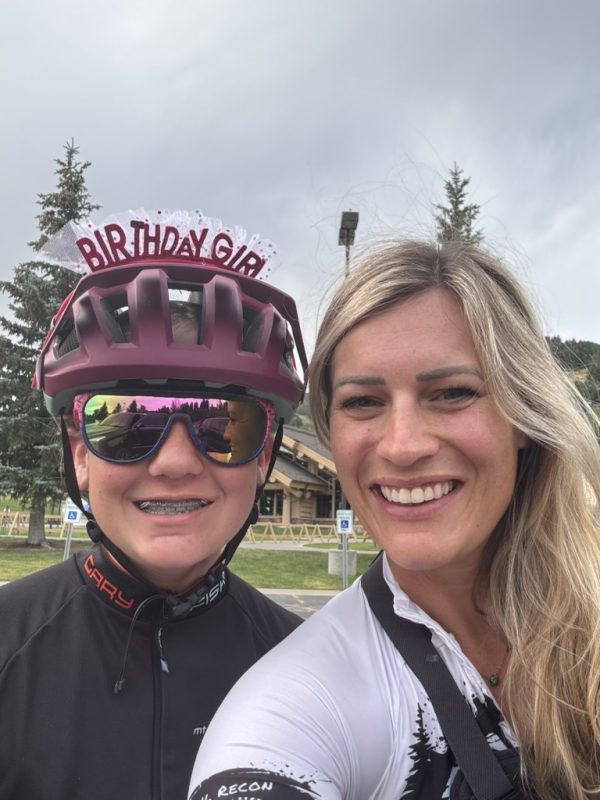 178C0F34-D4BD-4D8A-B6A8-10755140A3E6_1_105_c