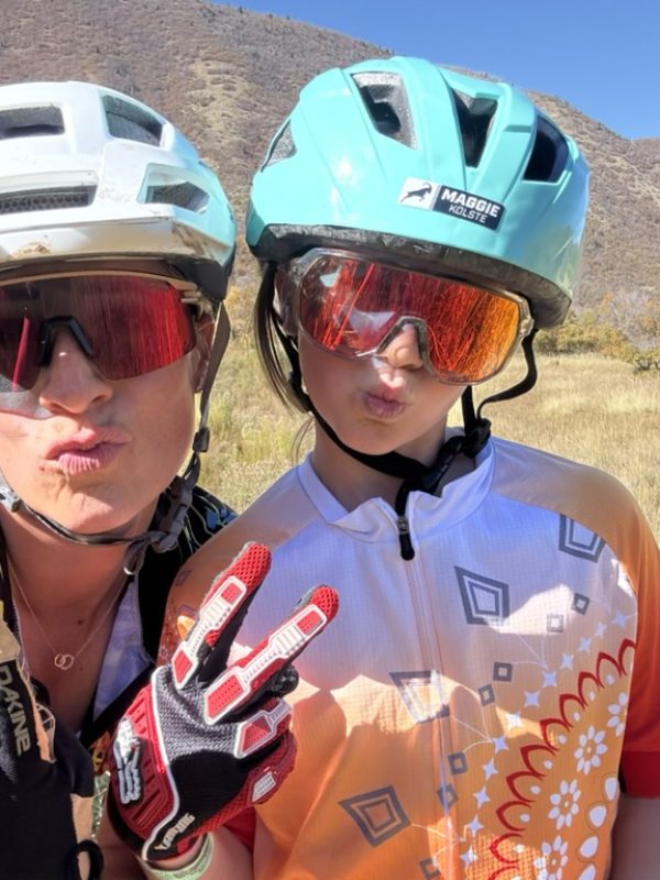 2C25CCB6-9B4C-4D13-8996-FD63BB836A6F_1_105_c