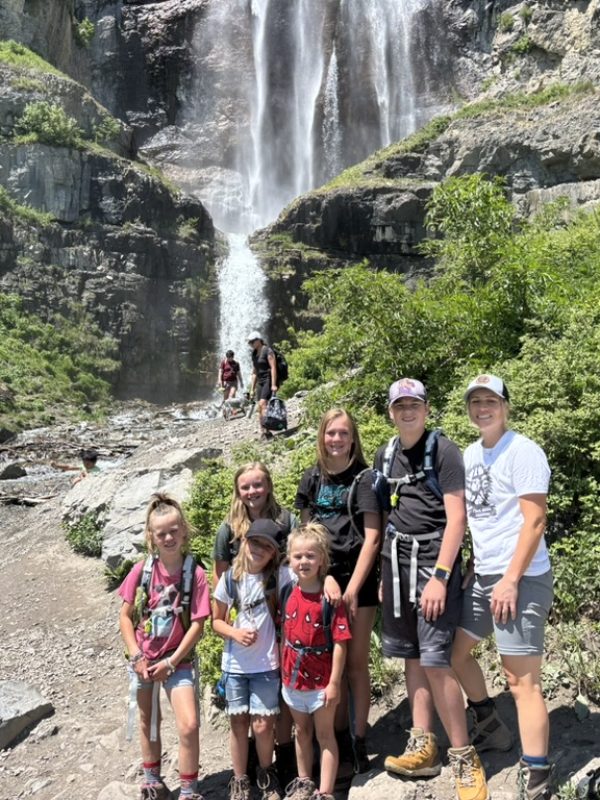 E63CA28F-3900-4DFC-A372-9A57B26048FE_1_105_c